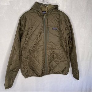NWT Men’s Patagonia Diamond Quilted Bomber Hoodie. Color Basin Green